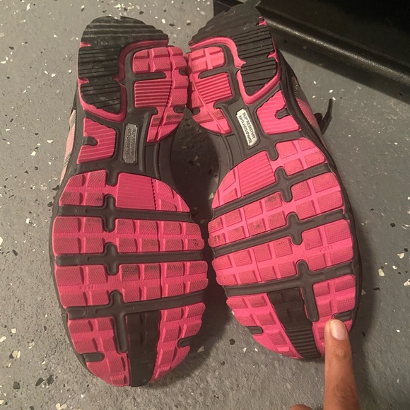 Work Safety Shoes - Picture 2 of 4